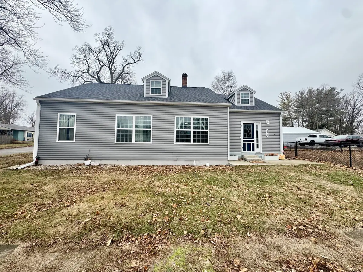 402 N Center Street, Colfax, IL 61728 - Image #1