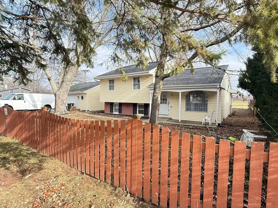 1115 Lotus Drive, Round Lake Beach, IL 60073 - Image #2