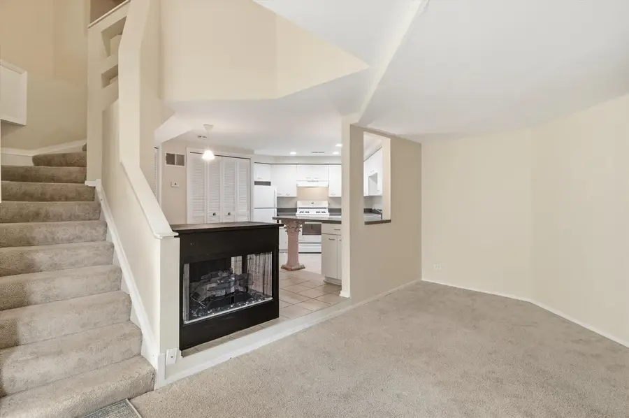 6337 Roosevelt Road #114, Berwyn, IL 60402 - Image #3