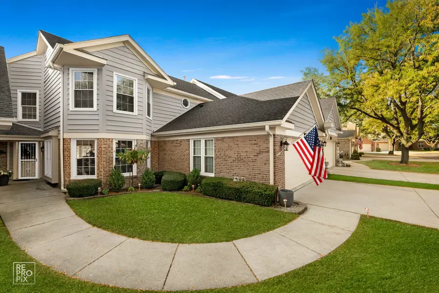 544 Philip Drive, Bartlett, IL 60103 - Image #2