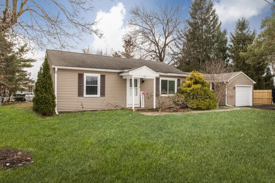 307 E Main Street Road, Cary, IL 60013 - Image #2