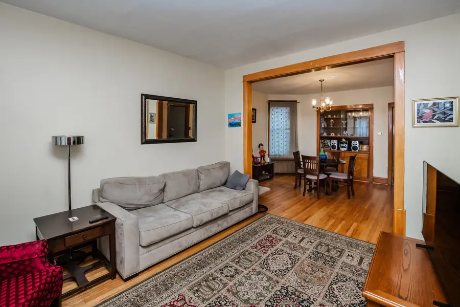 3812 N Oakley Avenue, Chicago, IL 60618 - Image #3
