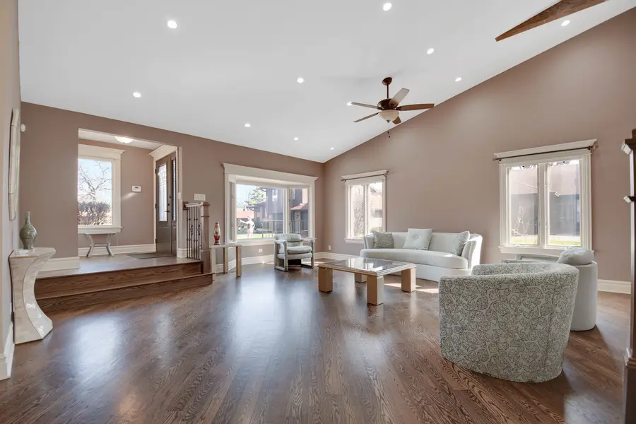 8167 W Brookside Court, Palos Park, IL 60464 - #3