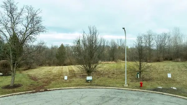 7 Lydia Court, South Elgin, IL 60177