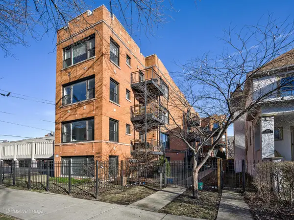 2537 N Sawyer Avenue #3A, Chicago, IL 60647