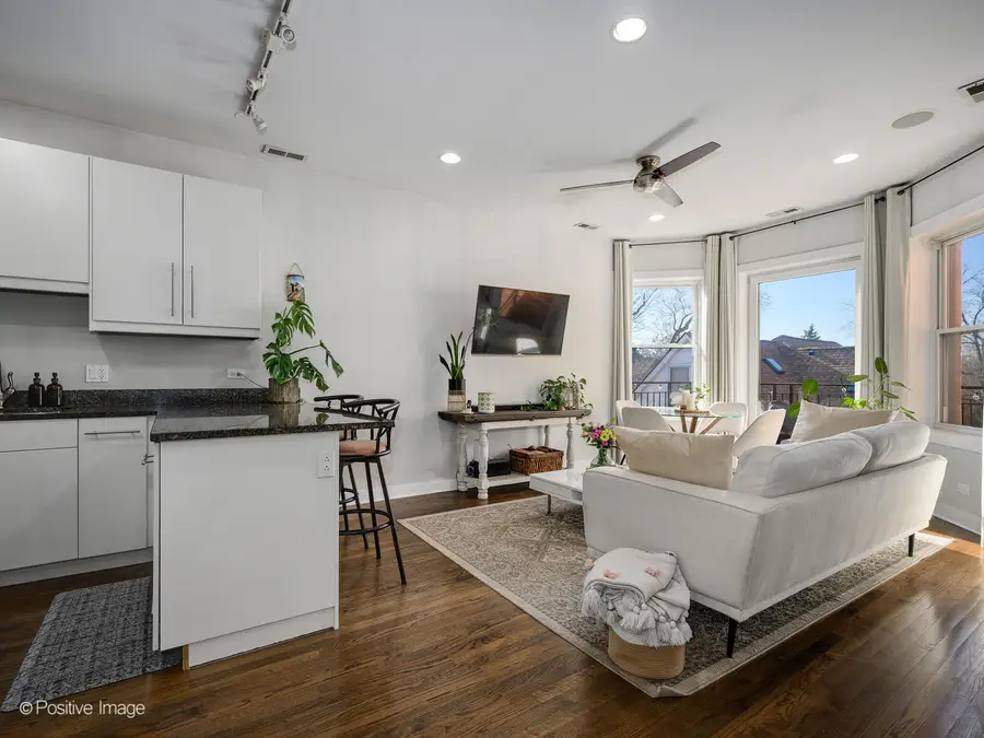 2537 N Sawyer Avenue #3A, Chicago, IL 60647 - Image #3