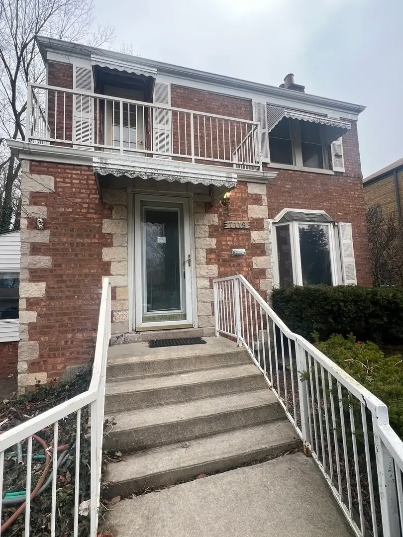 7119 N Keystone Avenue, Lincolnwood, IL 60712 - Image #3