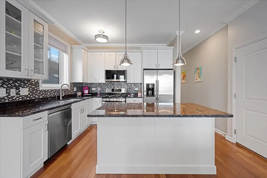 1628 N Bosworth Avenue #2, Chicago, IL 60642 - Image #2