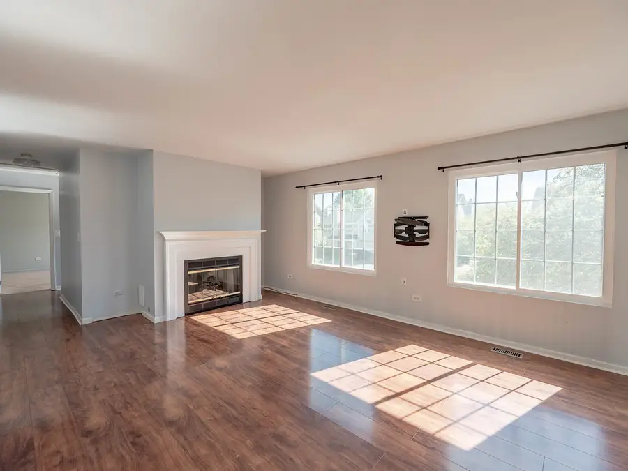 2214 Colorado Avenue #2214, Elgin, IL 60123 - Image #3