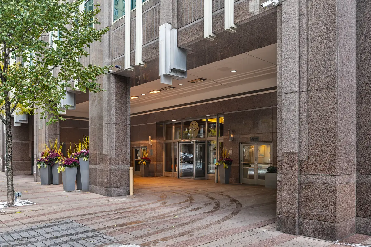 33 W Ontario Street #37ES, Chicago, IL 60610 - Image #1