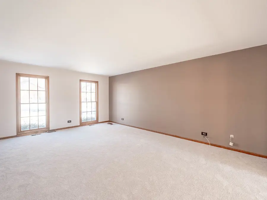 839 Mt Vernon Court, Naperville, IL 60563 - Image #3