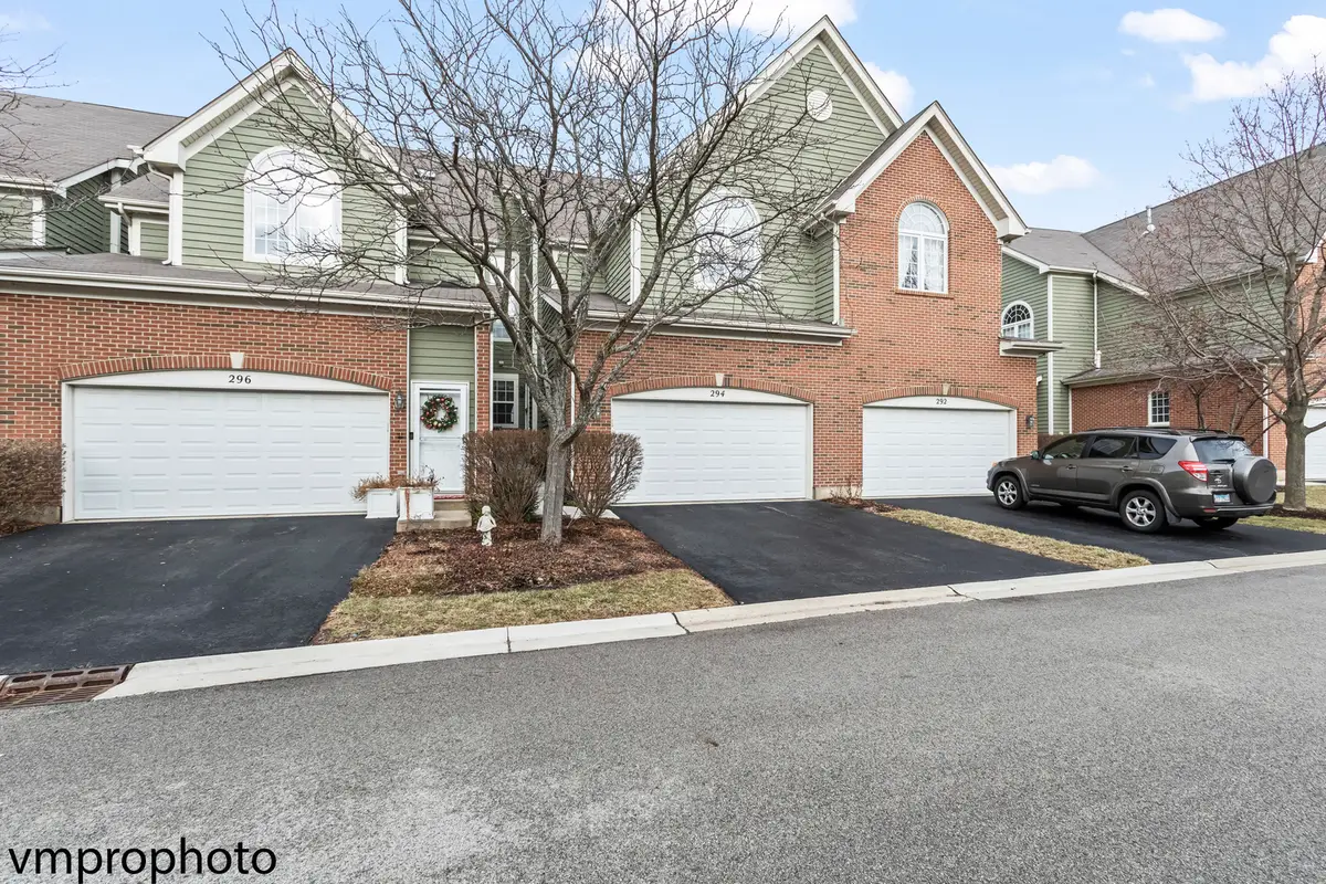 294 W Fairview Circle, Palatine, IL 60067 - Image #1