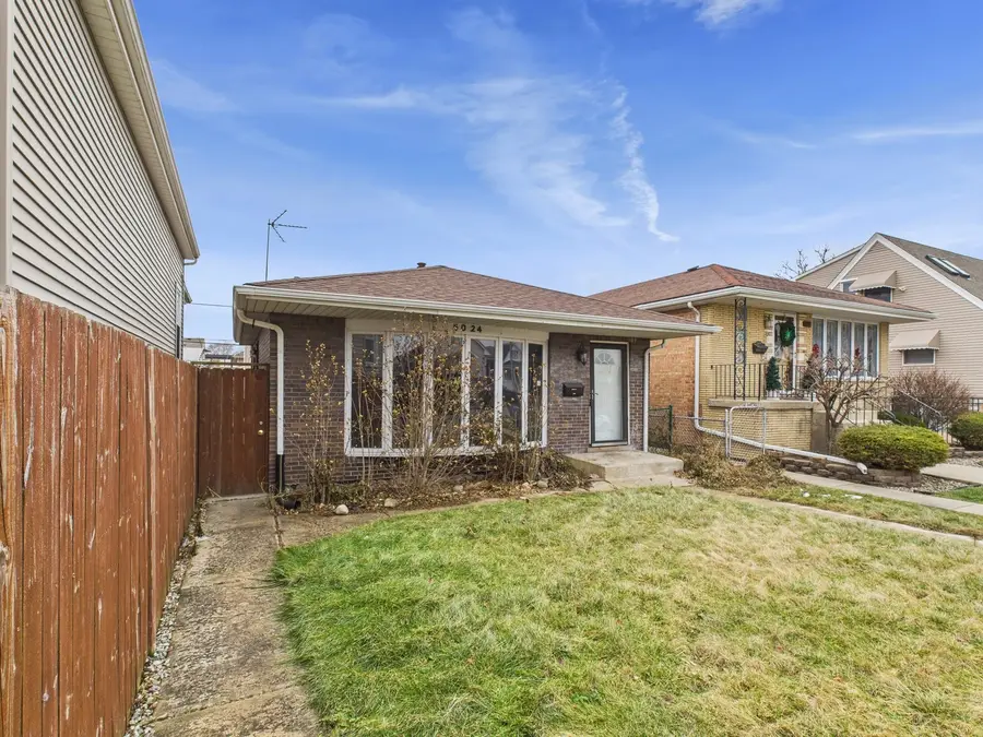 5024 S Lockwood Avenue, Chicago, IL 60638 - Image #3