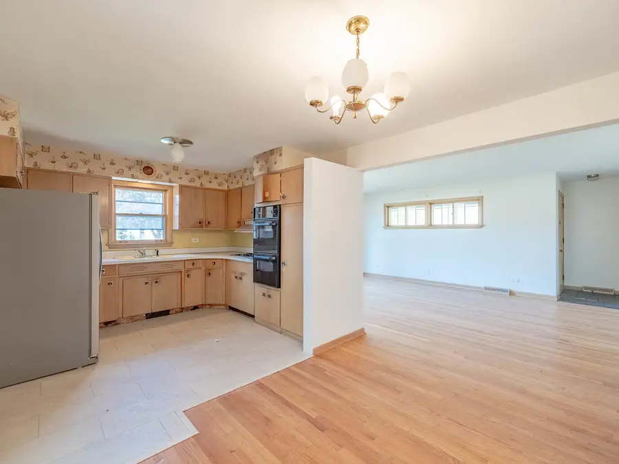 12443 S Mcvickers Avenue, Palos Heights, IL 60463 - Image #3