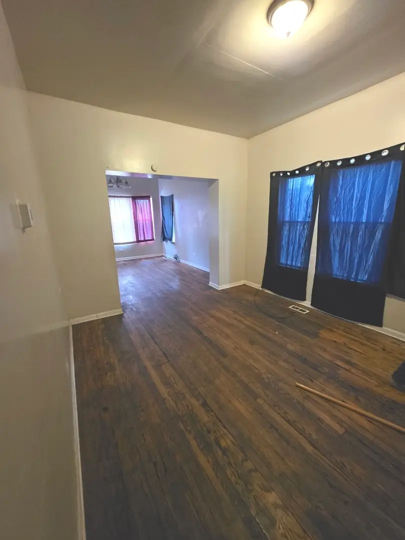 7042 S Vernon Avenue, Chicago, IL 60637 - Image #3