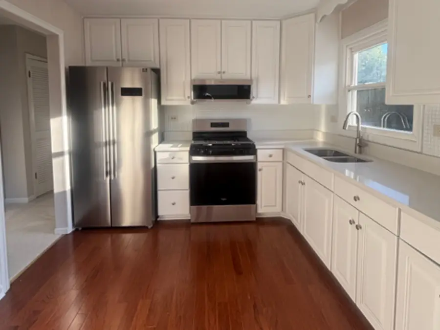 560 S 5th Street, West Dundee, IL 60118 - Image #3