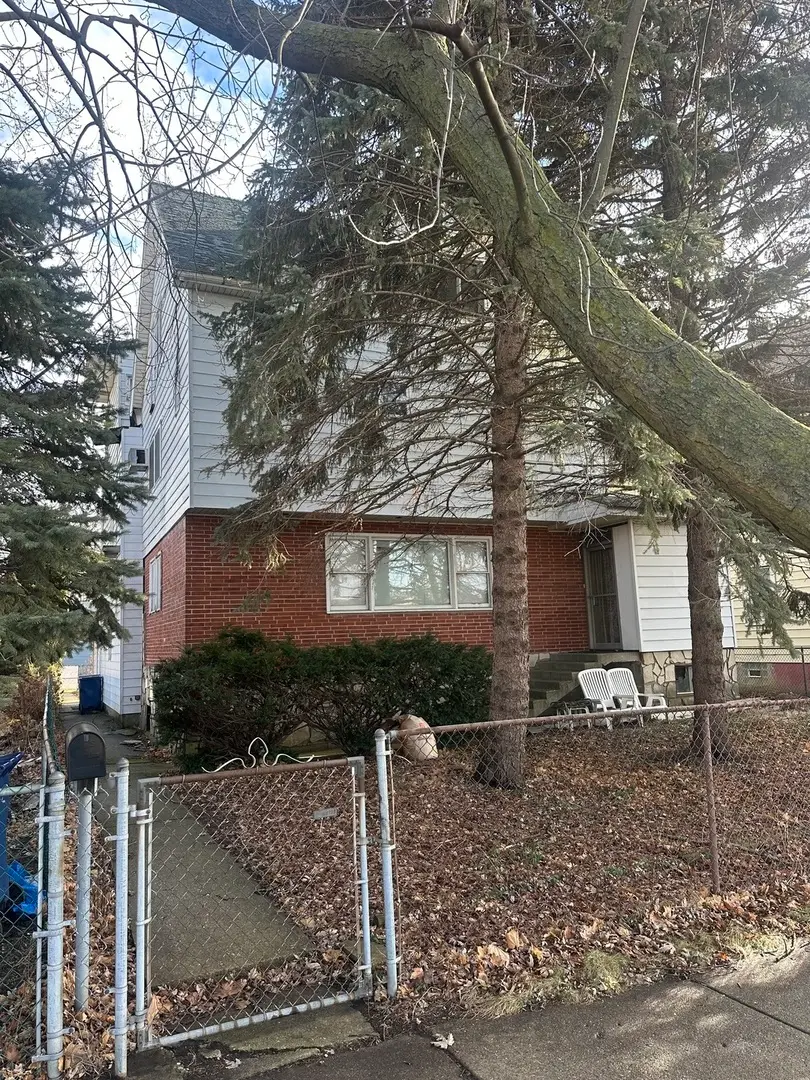 923 S Jackson Street, Waukegan, IL 60085 - Image #1