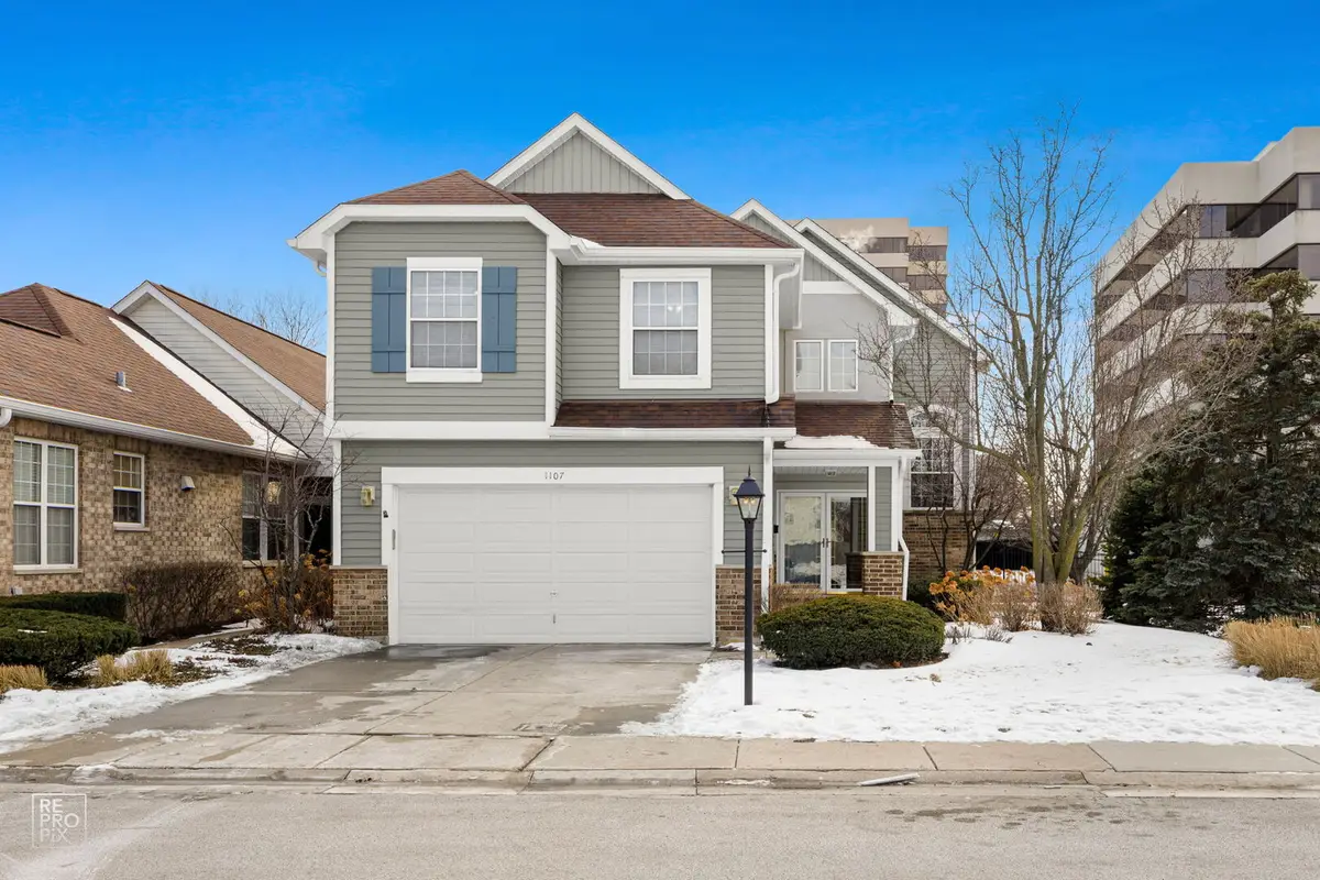 1107 Essex Drive, Oakbrook Terrace, IL 60181 - #1
