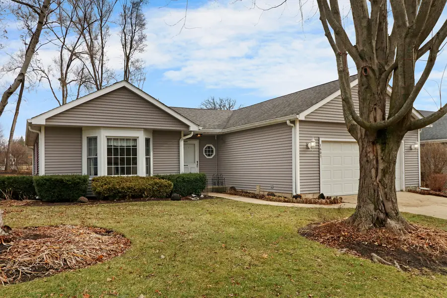 1608 N Leonard Avenue, McHenry, IL 60050 - Image #2