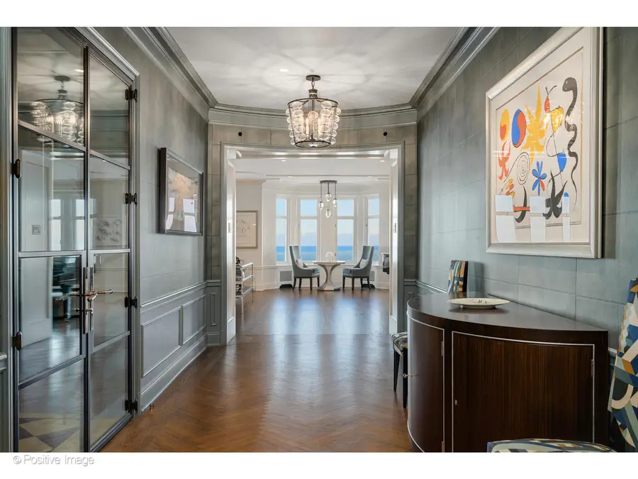 1430 N Lake Shore Drive #18, Chicago, IL 60610 - Image #3