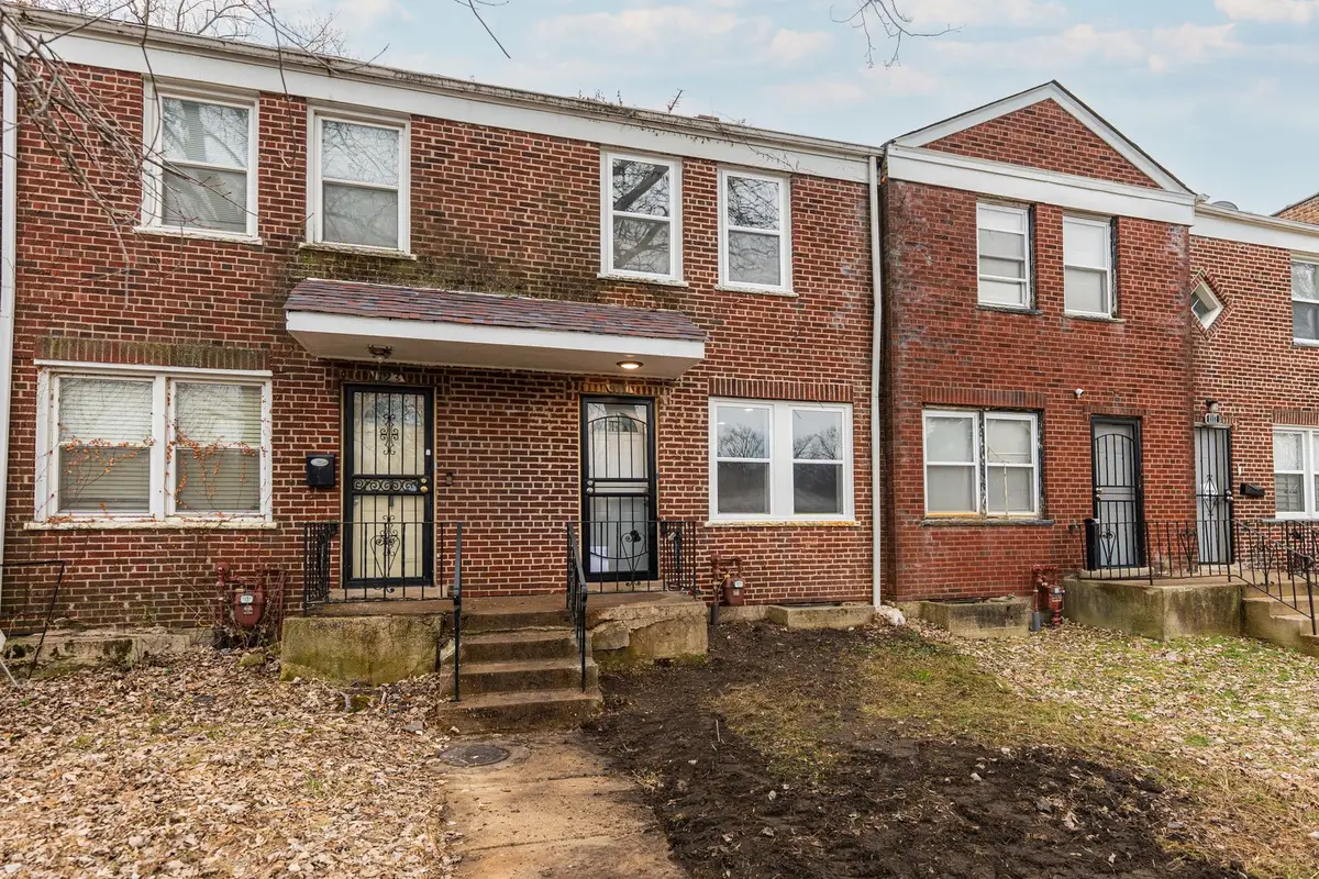 1121 E 82nd Place, Chicago, IL 60619 - Image #1