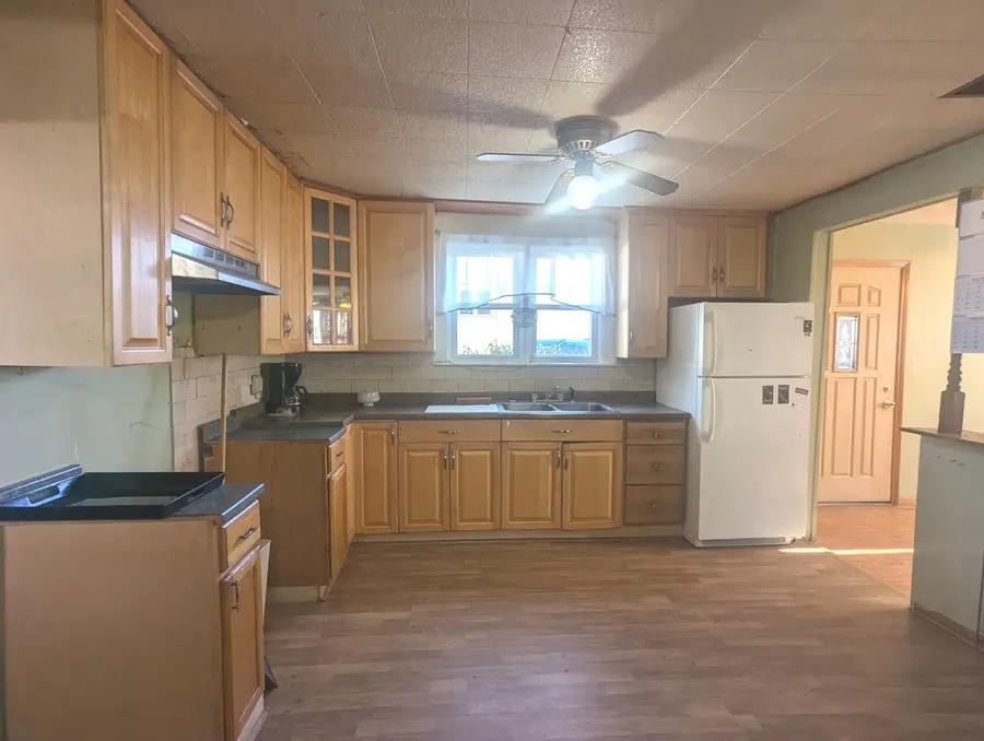 5708 84 Place, Burbank, IL 60459 - Image #3