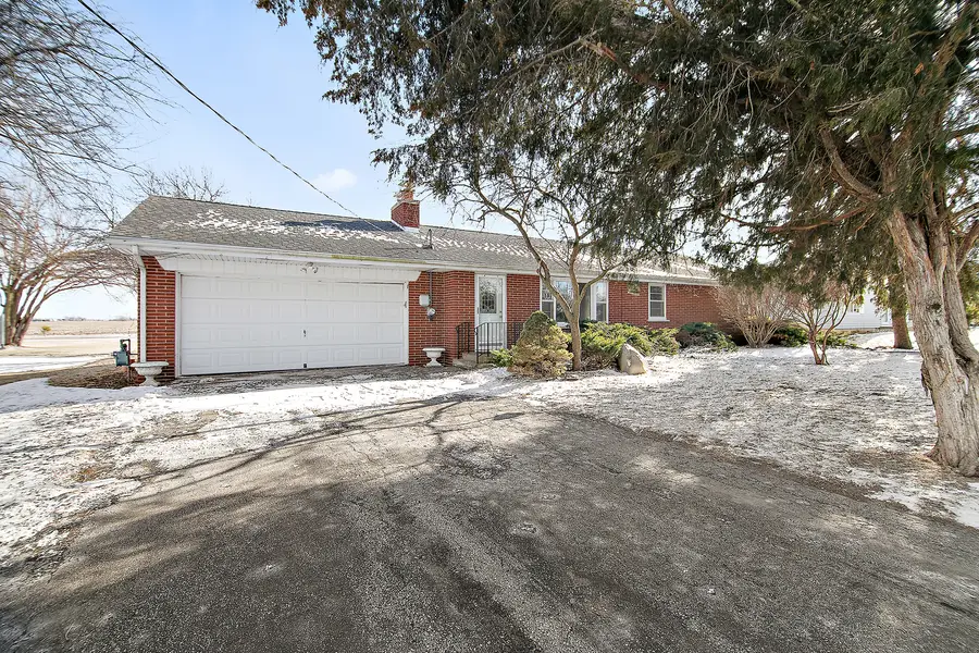 85 N 2750w Road, Kankakee, IL 60901 - Image #2