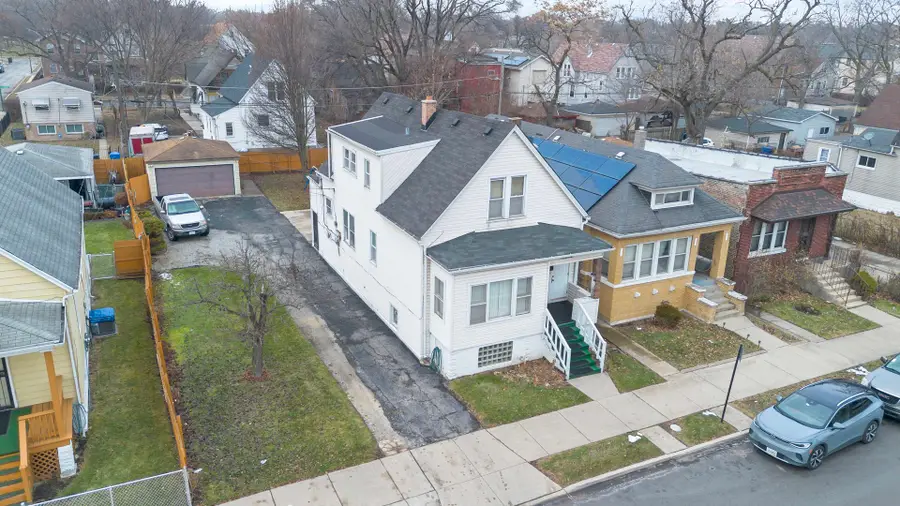 9352 S Woodlawn Avenue, Chicago, IL 60619 - Image #2