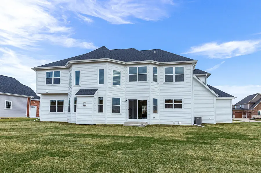 2004 Oldfield Road, Darien, IL 60561 - Image #2