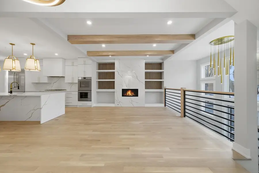 Address Withheld By Seller, Chicago, IL 60625 - Image #3