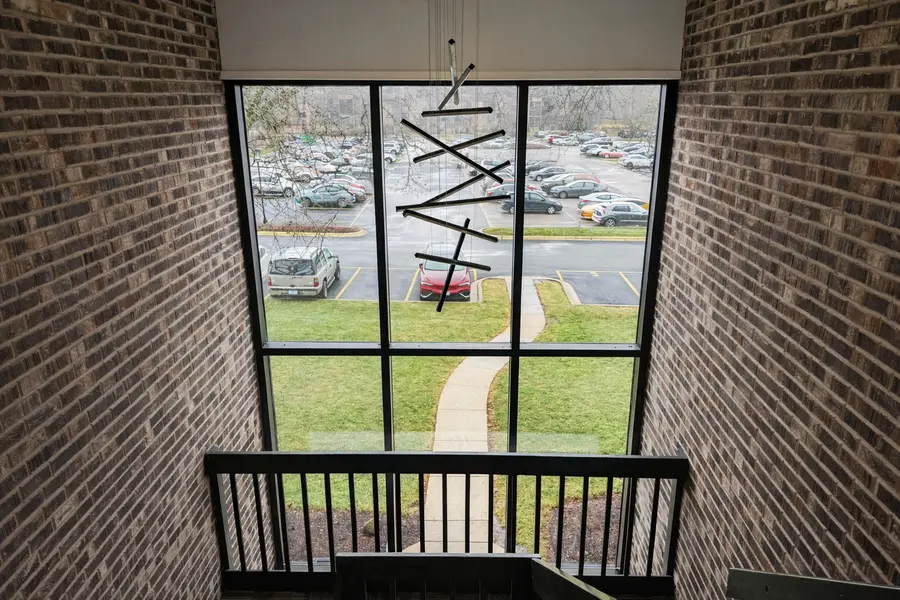 1462 Stonebridge Circle #F10, Wheaton, IL 60189 - Image #3