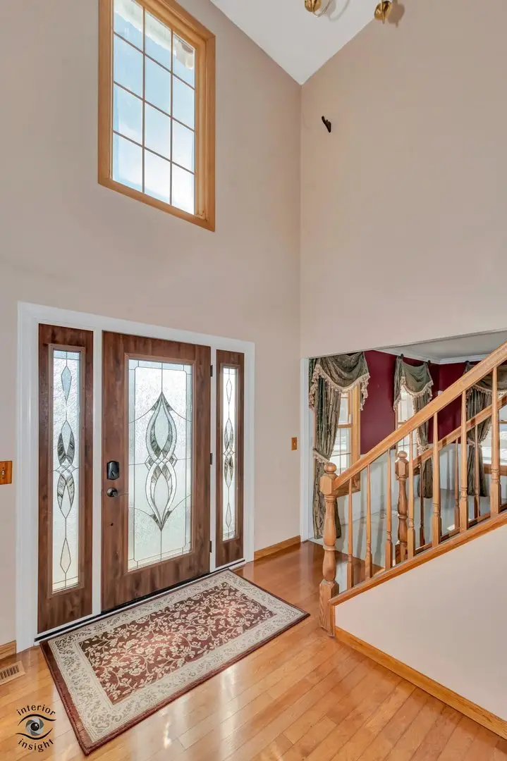 140 Autumn Rdg Drive, Montgomery, IL 60538 - Image #2