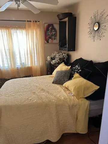 1424 Woodlawn Avenue, Ford Heights, IL 60411 - Image #2