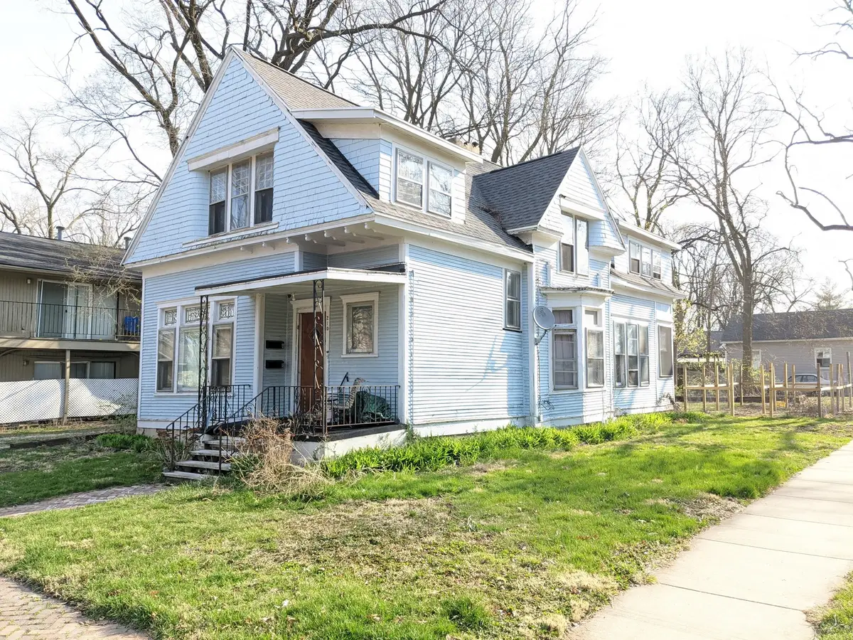 210 S Grove Street, Urbana, IL 61802 - Image #1