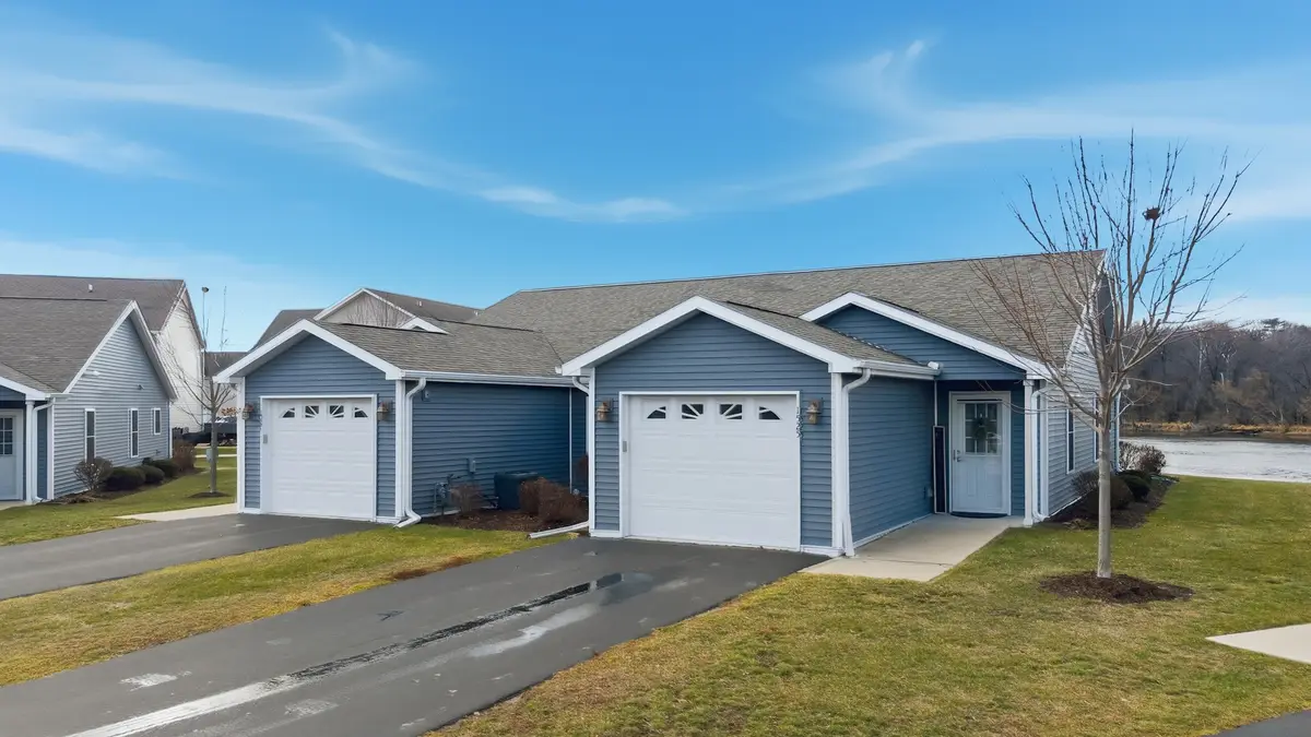 1525 Eadens Place, Dixon, IL 61021 - Image #1