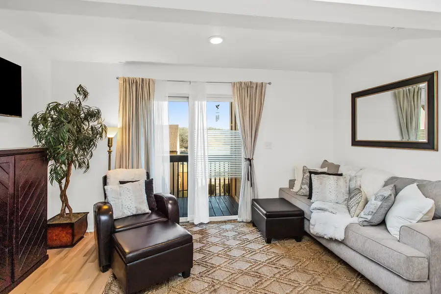 55 Vail Colony #6, Fox Lake, IL 60020 - Image #2