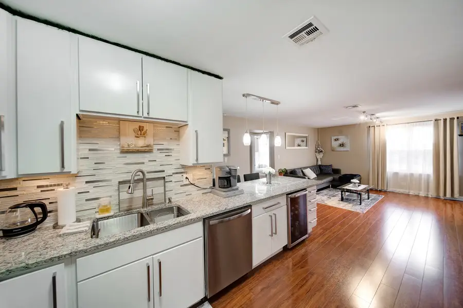 9146 Grand Avenue #2NE, Franklin Park, IL 60131 - Image #2