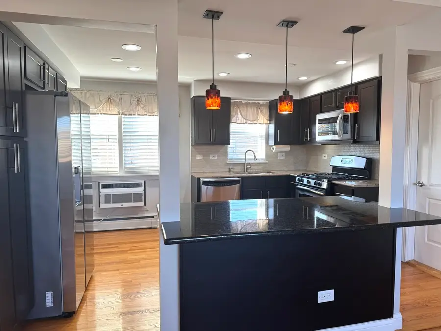 2800 N 72nd Court, Elmwood Park, IL 60707 - Image #3