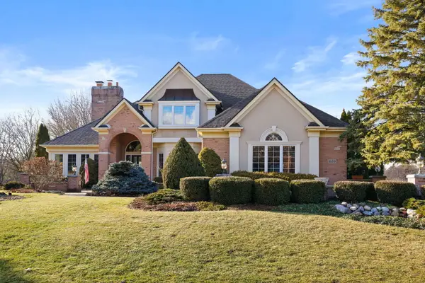 1133 Bull Valley Drive, Woodstock, IL 60098