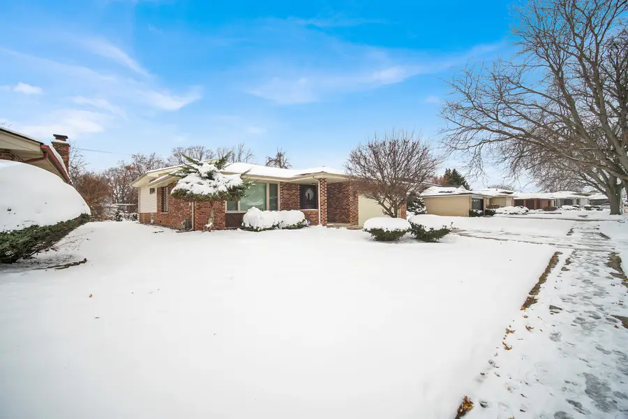 744 Academy Avenue, Matteson, IL 60443 - Image #2