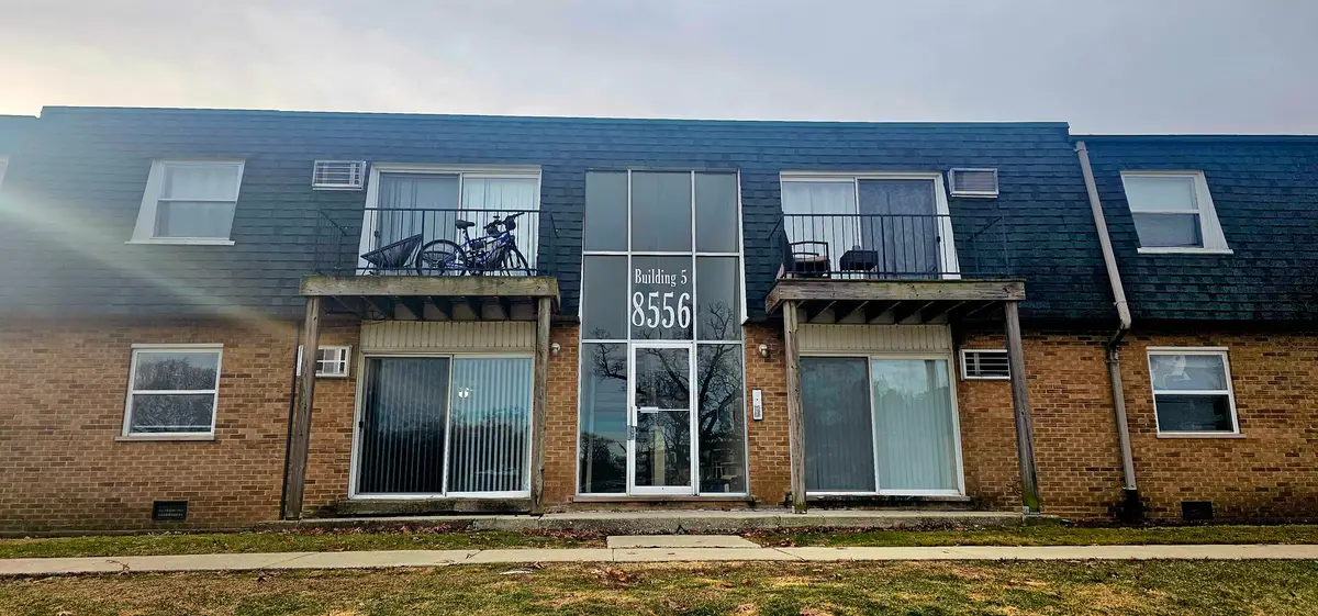 8556 W 102nd Terrace #5215, Palos Hills, IL 60465 - Image #1