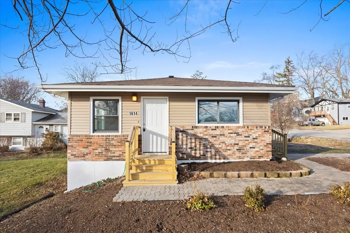 1614 North Avenue, Round Lake Beach, IL 60073 - Image #1