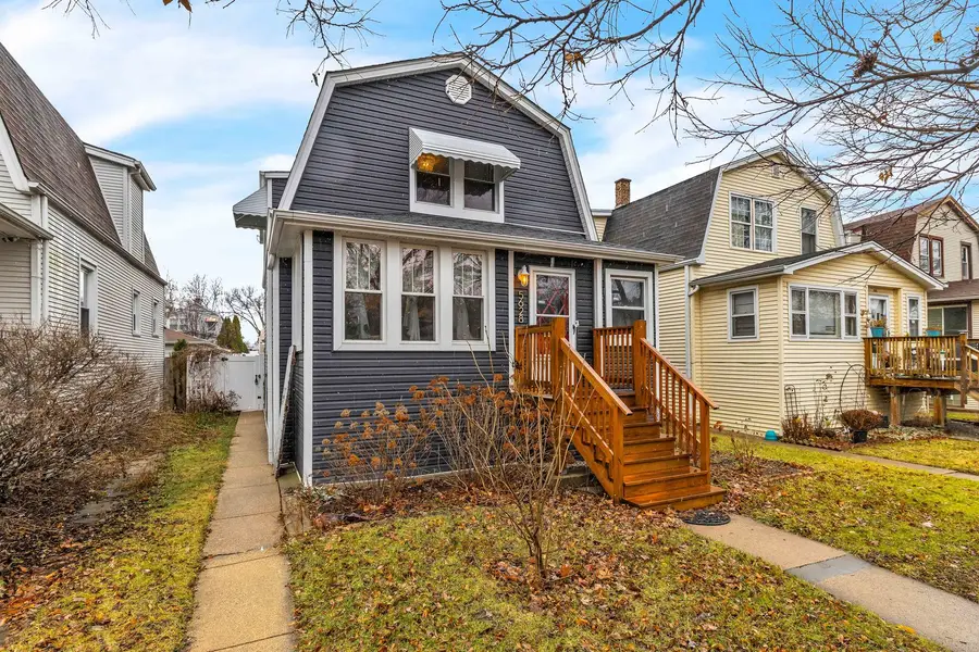 5628 N Karlov Avenue, Chicago, IL 60646 - Image #3