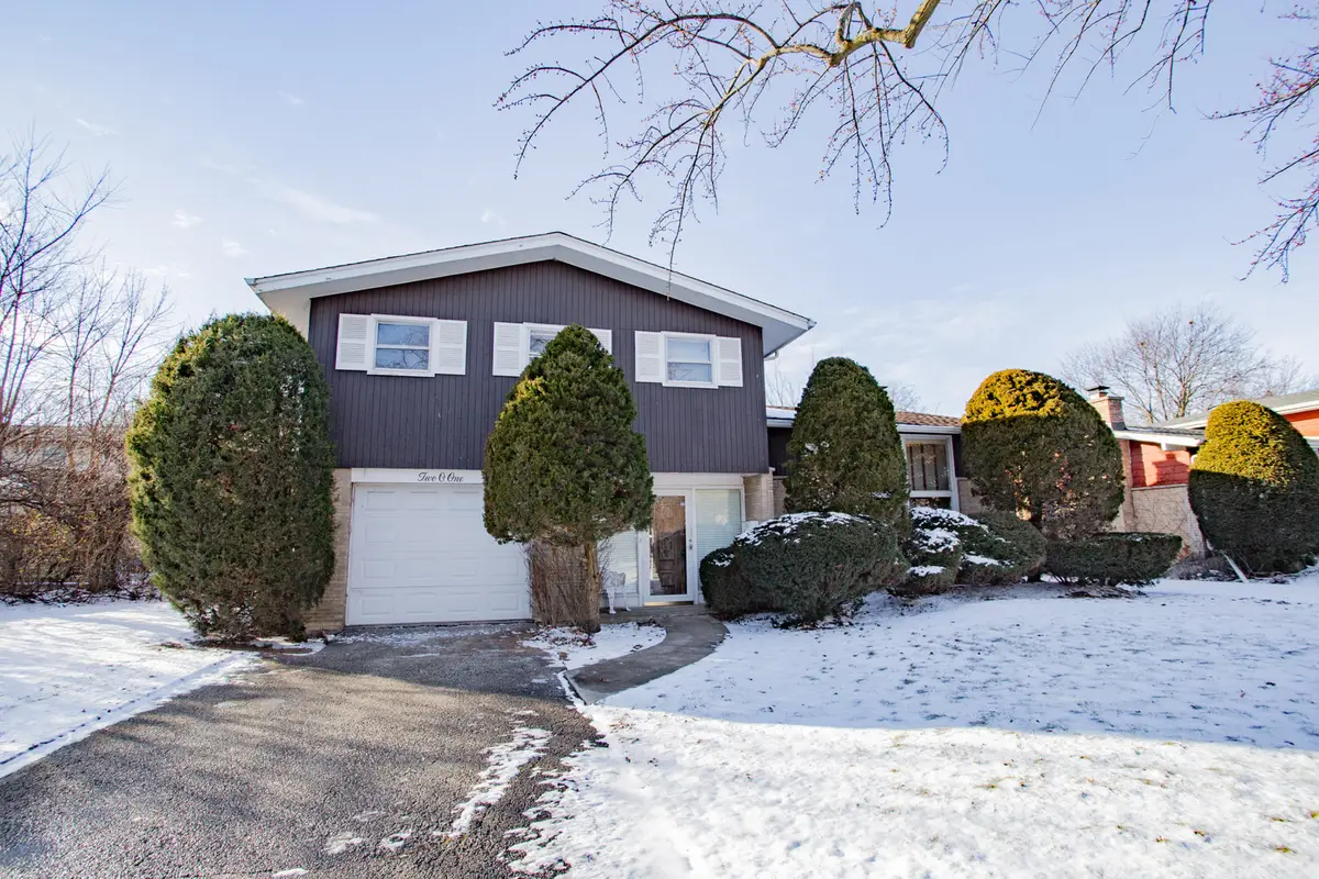 201 Valley View Drive, Wilmette, IL 60091 - Image #1