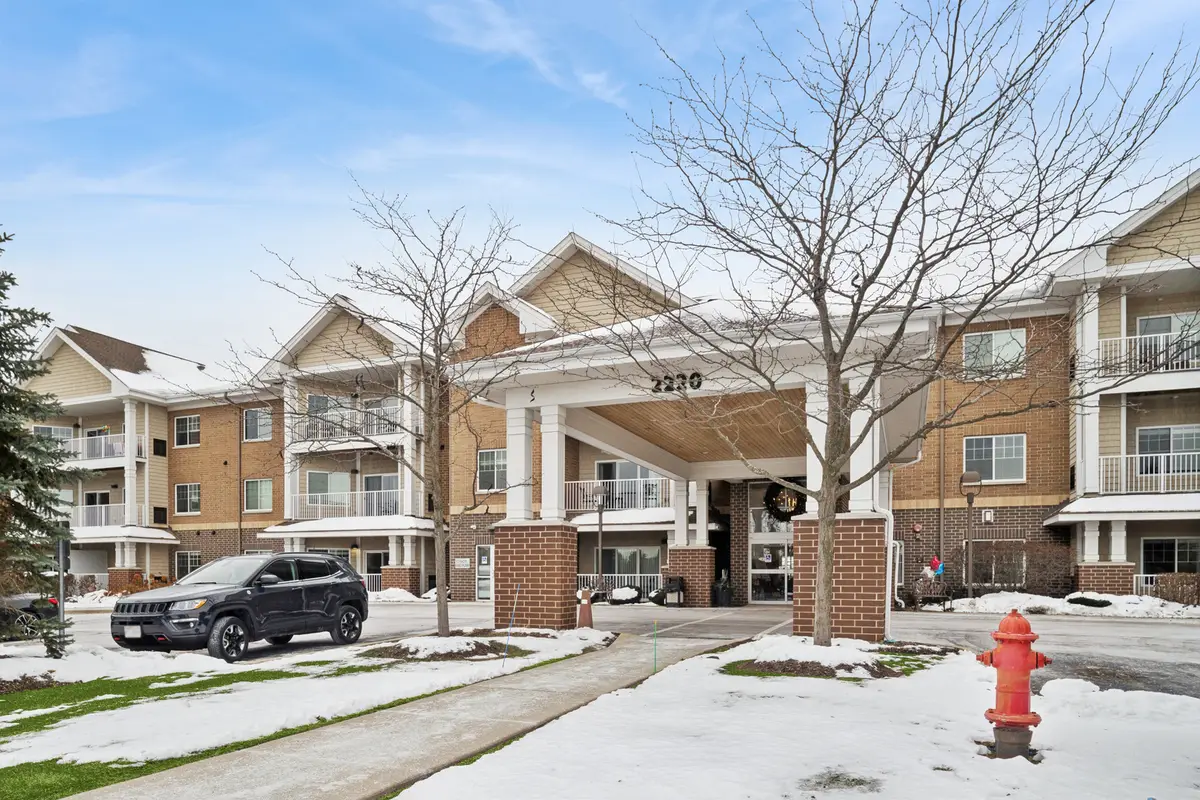 2220 Founders Drive #107, Northbrook, IL 60062 - Image #1