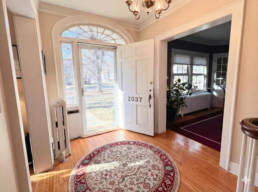 2037 Clinton Street, Rockford, IL 61103 - Image #2