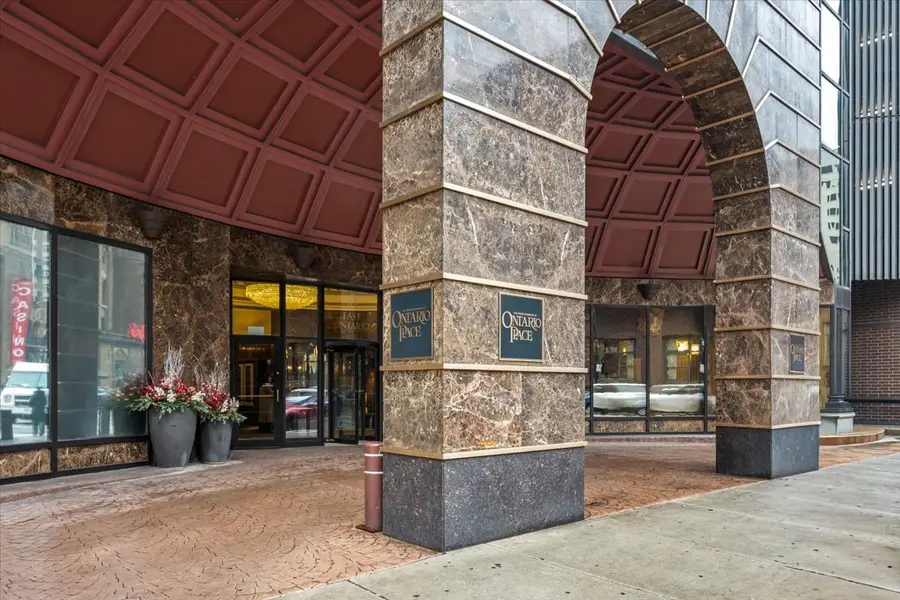 10 E Ontario Street #4404, Chicago, IL 60611 - Image #2