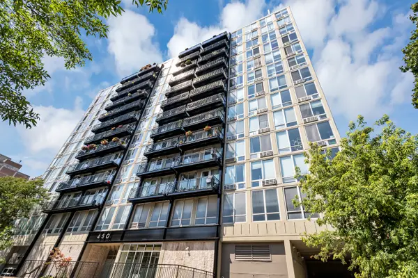 450 W Briar Place #13G, Chicago, IL 60657