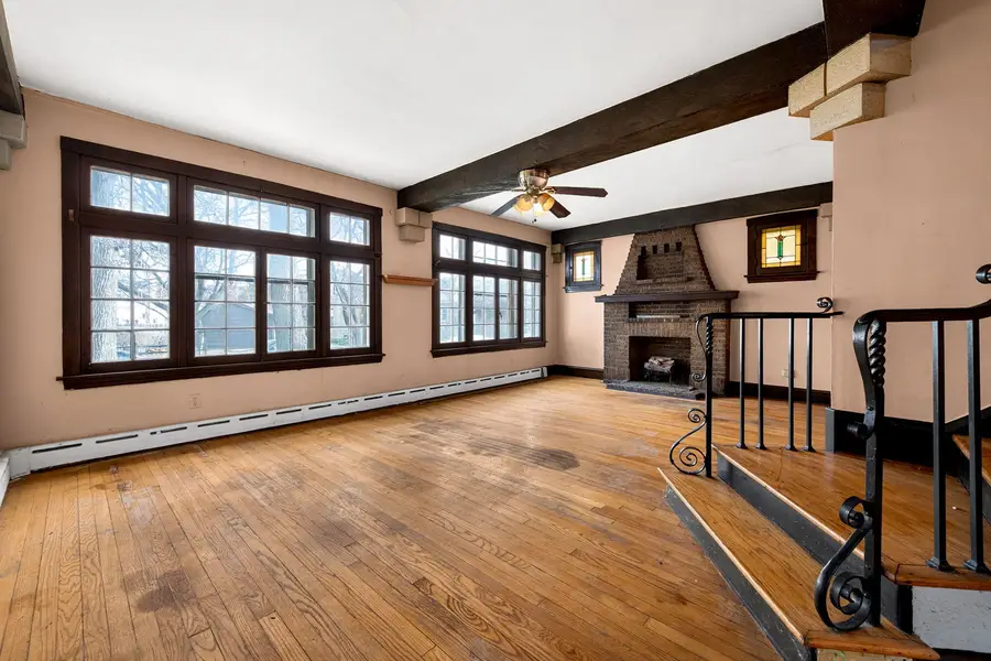 5832 N Sacramento Avenue, Chicago, IL 60659 - Image #3