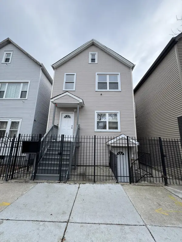 4521 S Hermitage Avenue, Chicago, IL 60609